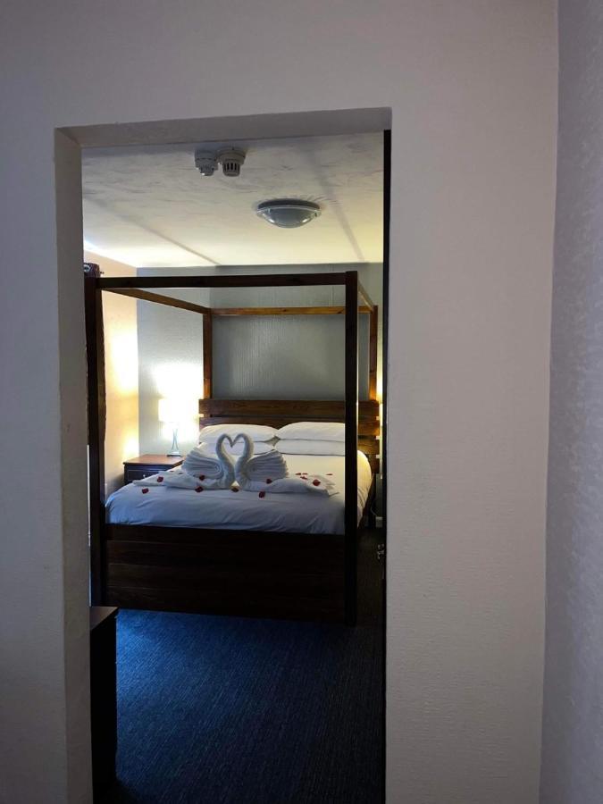 Springfield Hotel & Health Club Halkyn Eksteriør bilde